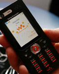 索爱推出超薄3G音乐手机Walkman W880